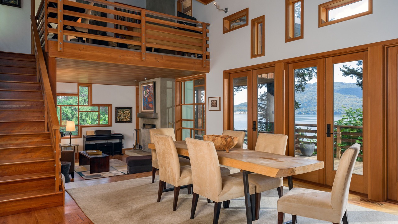 Photo of Others in Eastsound