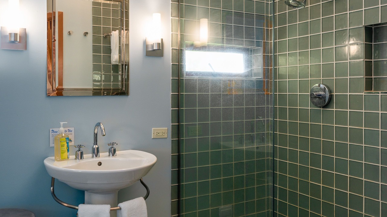 Photo of Others in Eastsound