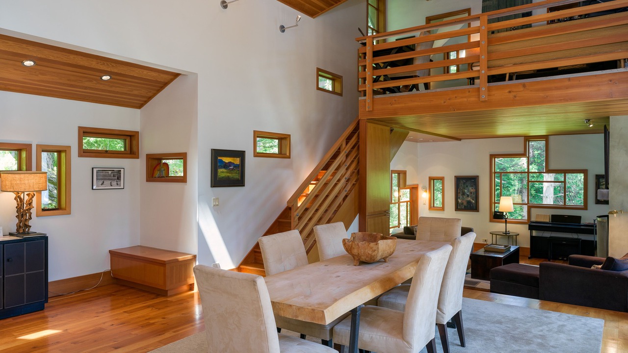 Photo of Others in Eastsound