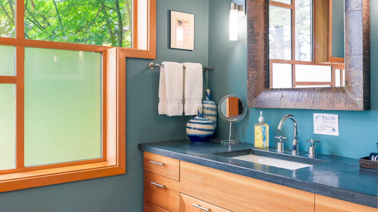 Photo of Others in Eastsound