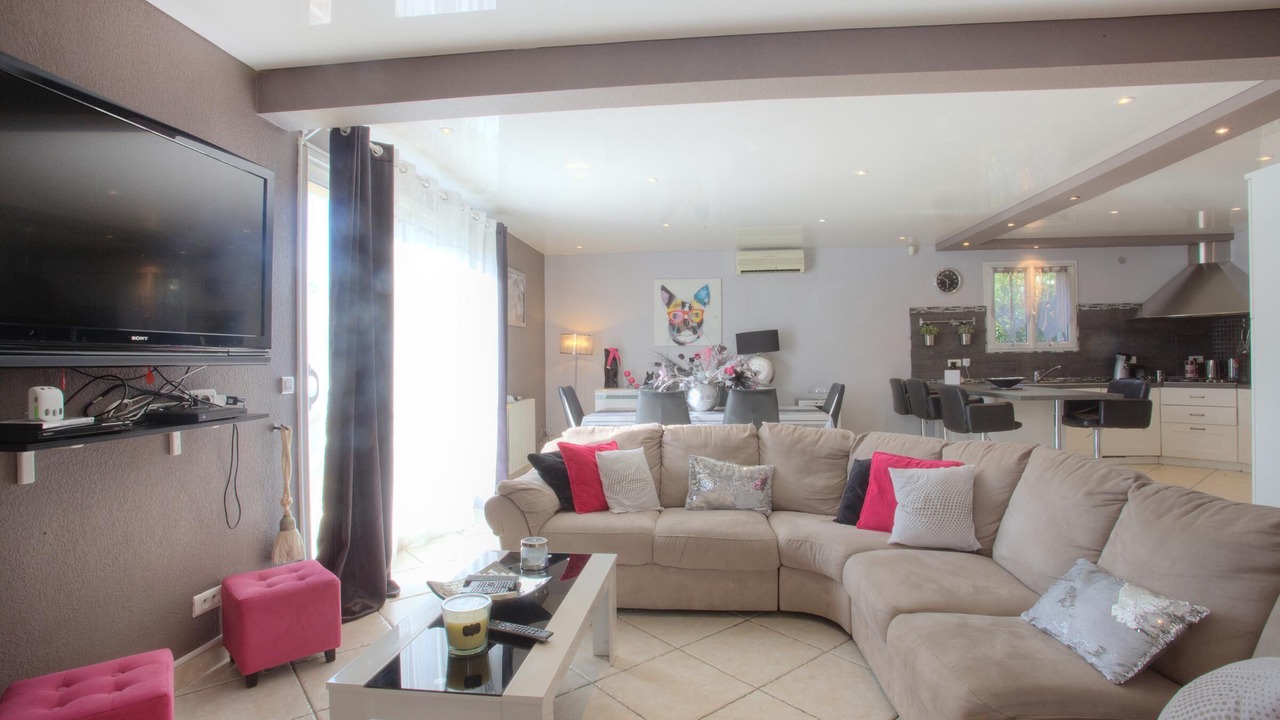 Photo of Livingroom in Furiani