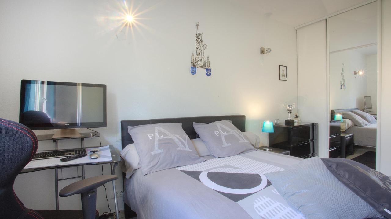 Photo of Bedroom in Furiani