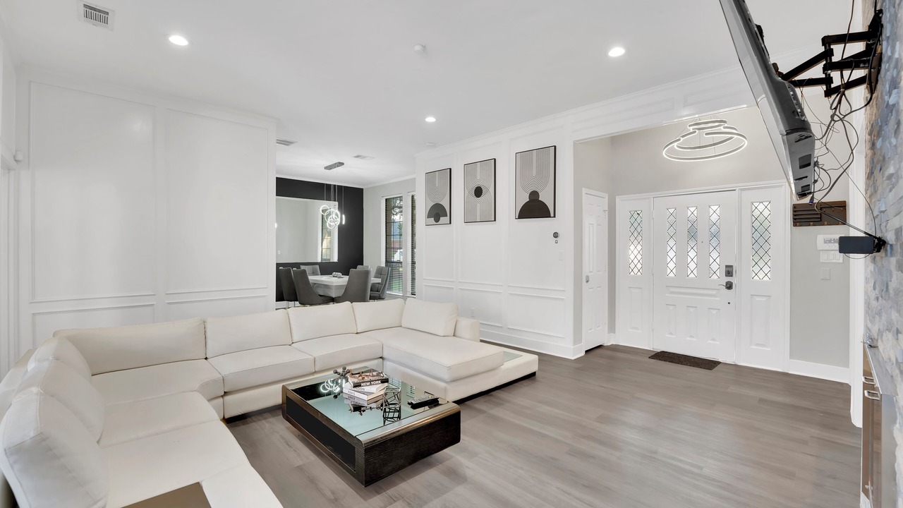 Photo of Bedroom in Far North Dallas