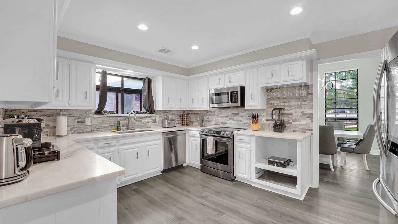 Photo of Kitchen in Far North Dallas