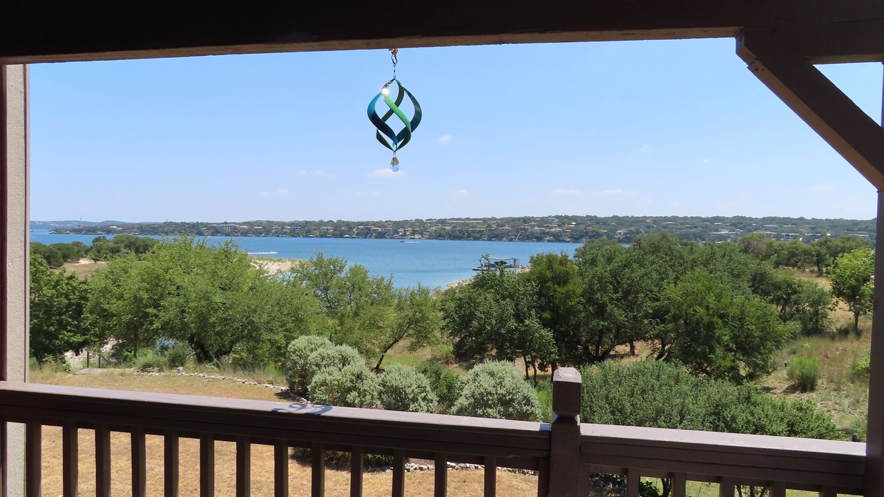 Photo of Patio Balcony in Point Venture