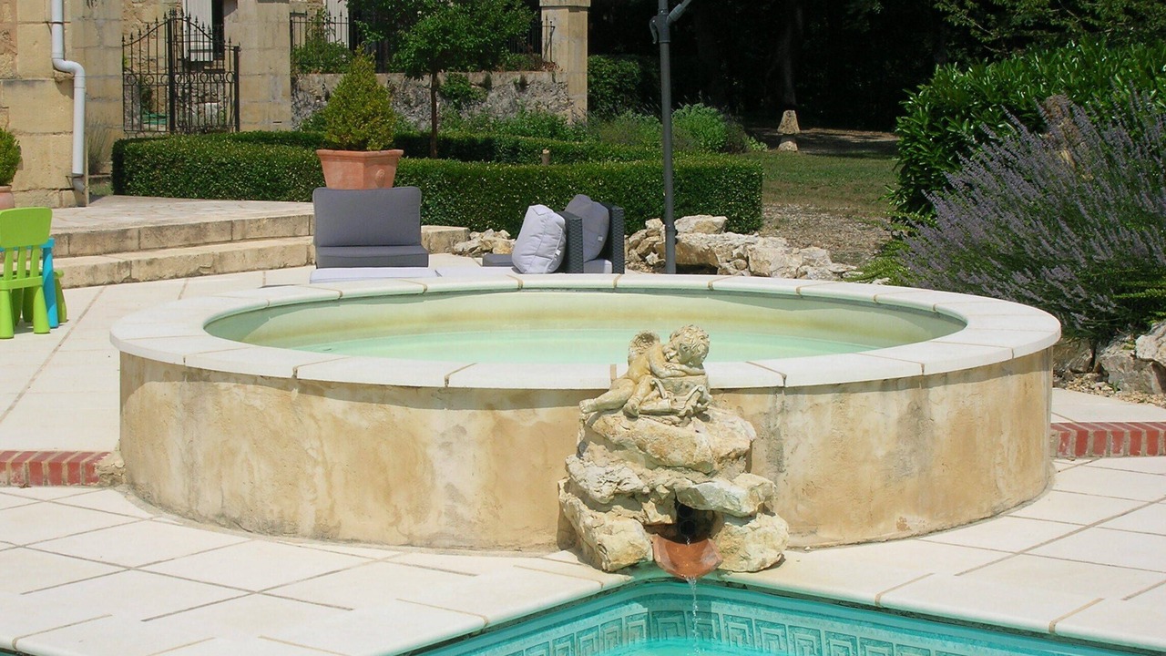 Photo of Outdoor in Saint-Front-sur-Lemance