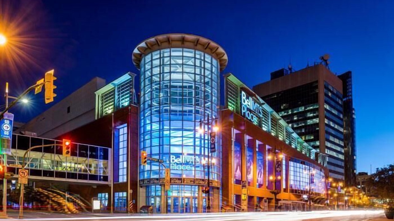 Photo of Others in Downtown Winnipeg