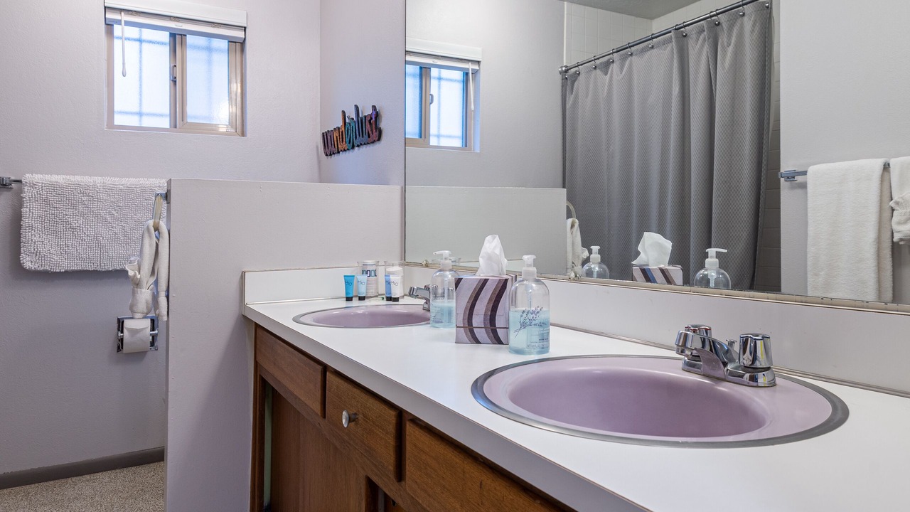 Photo of Bathroom in Nob Hill