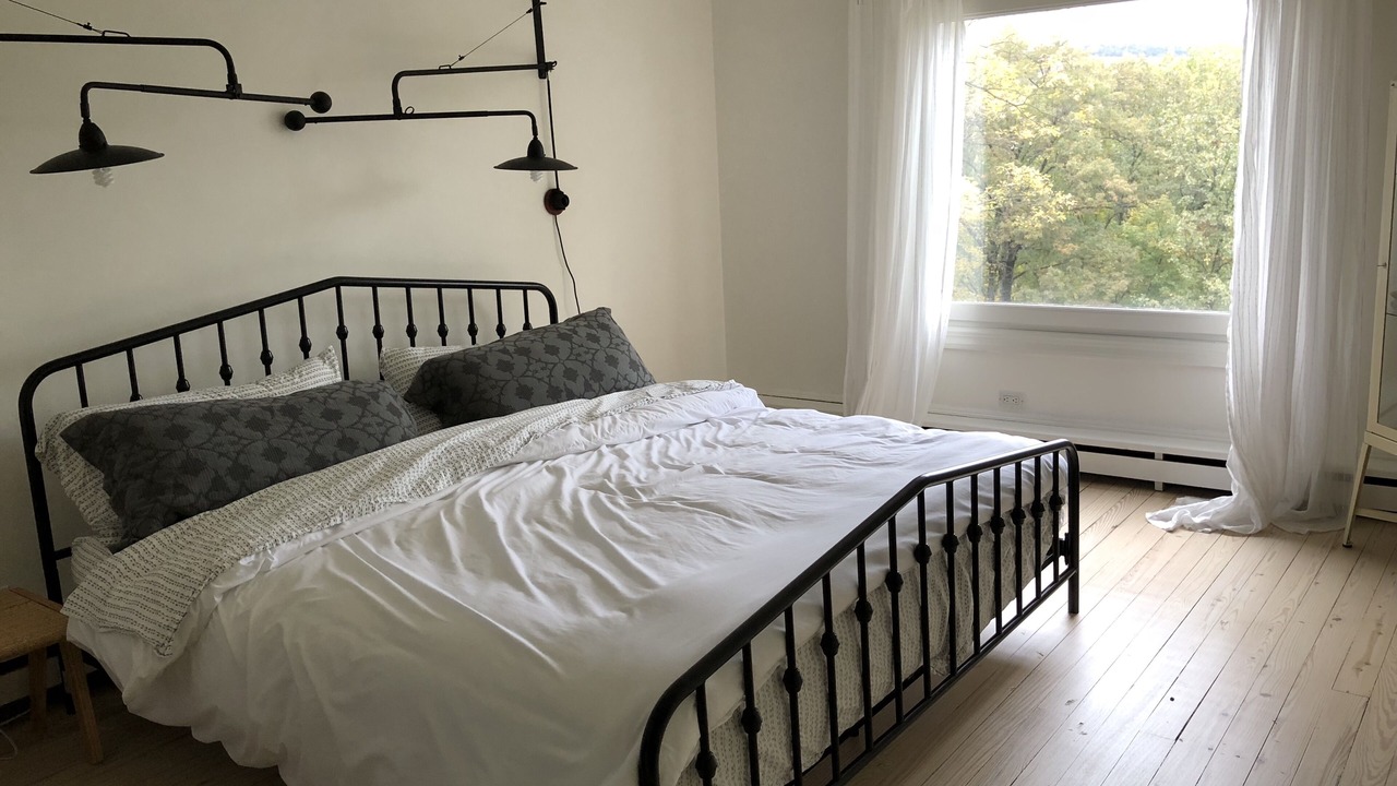 Photo of Bedroom in Garrison