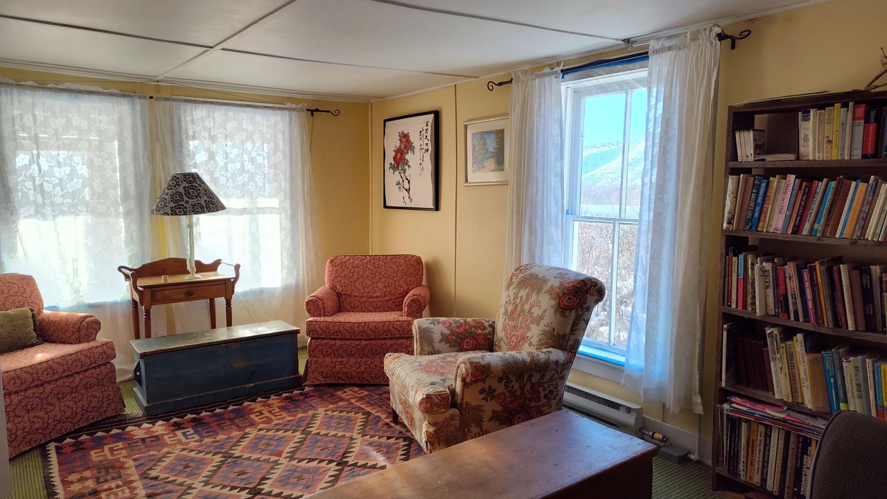 Photo of Livingroom in Savery
