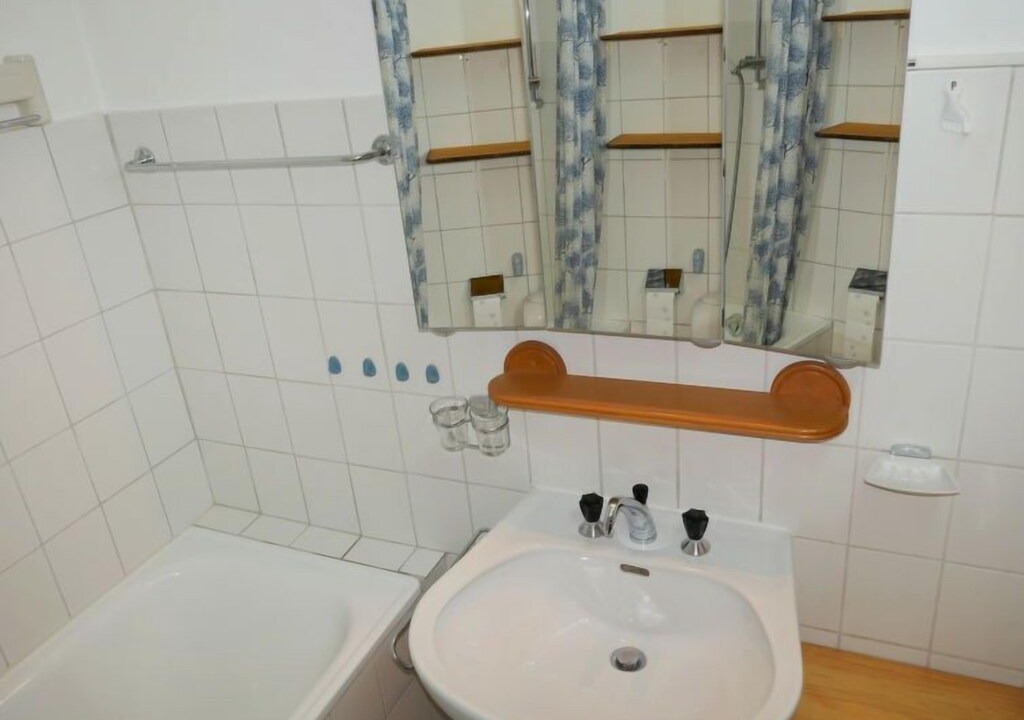 Photo of Bathroom in Saint-Pierre-de-Clages