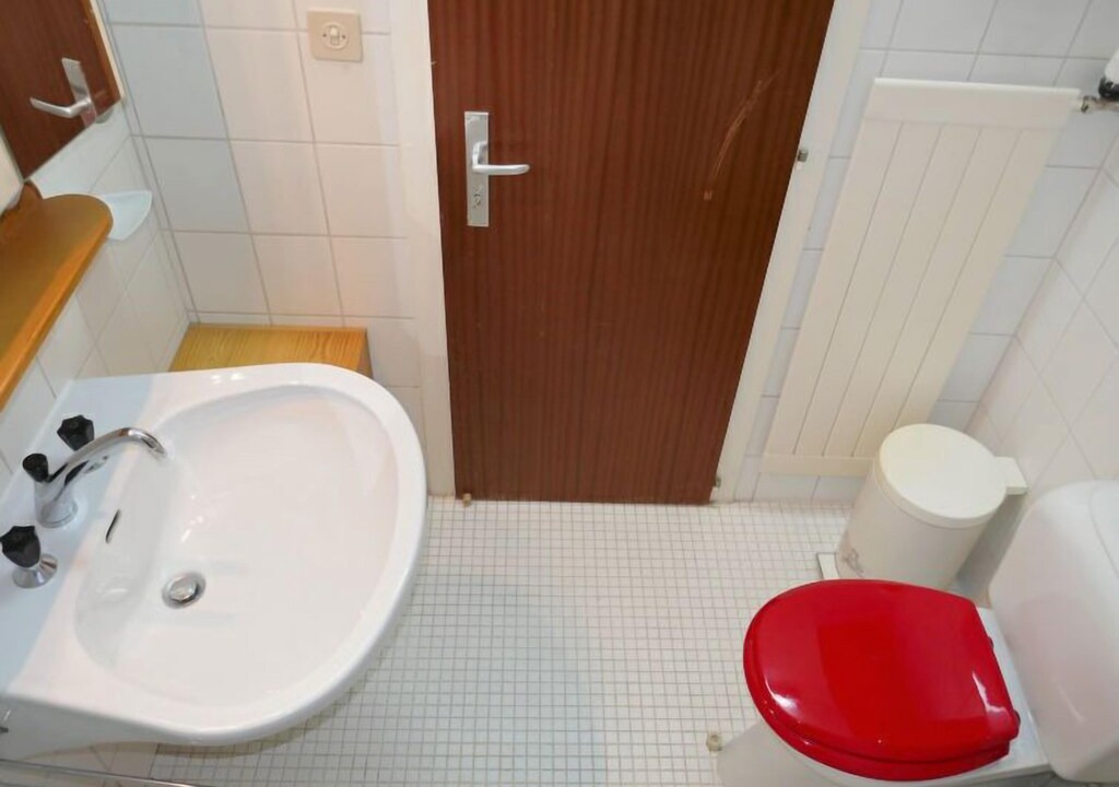 Photo of Bathroom in Saint-Pierre-de-Clages