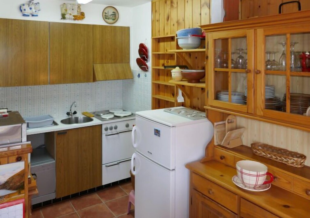 Photo of Kitchen in Saint-Pierre-de-Clages