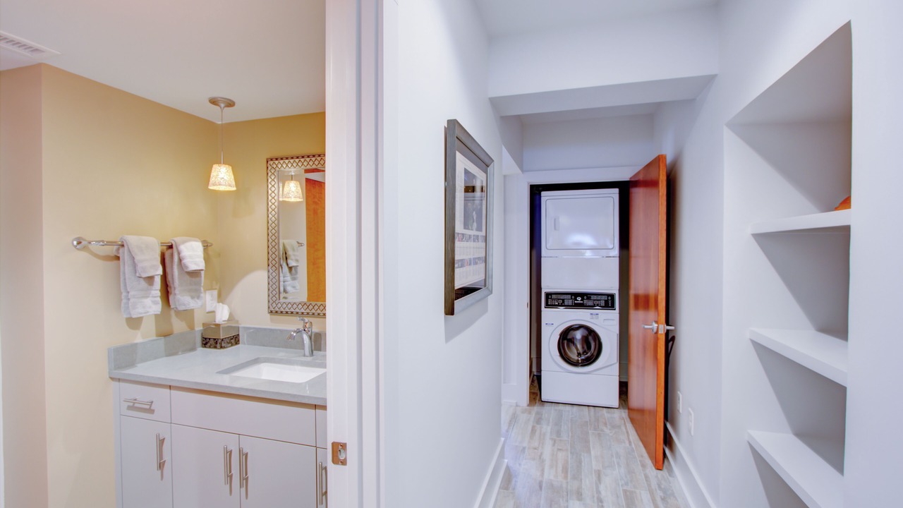 Photo of Bathroom in Charleston Historic District