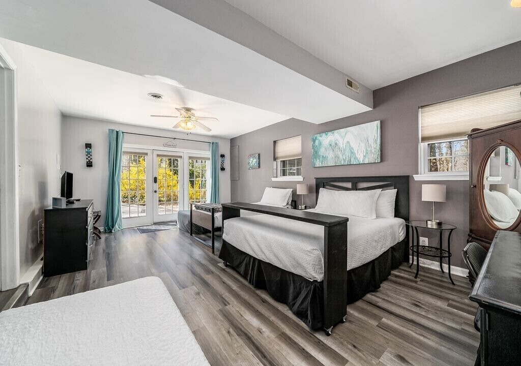 Photo of Bedroom in Aquia Harbour