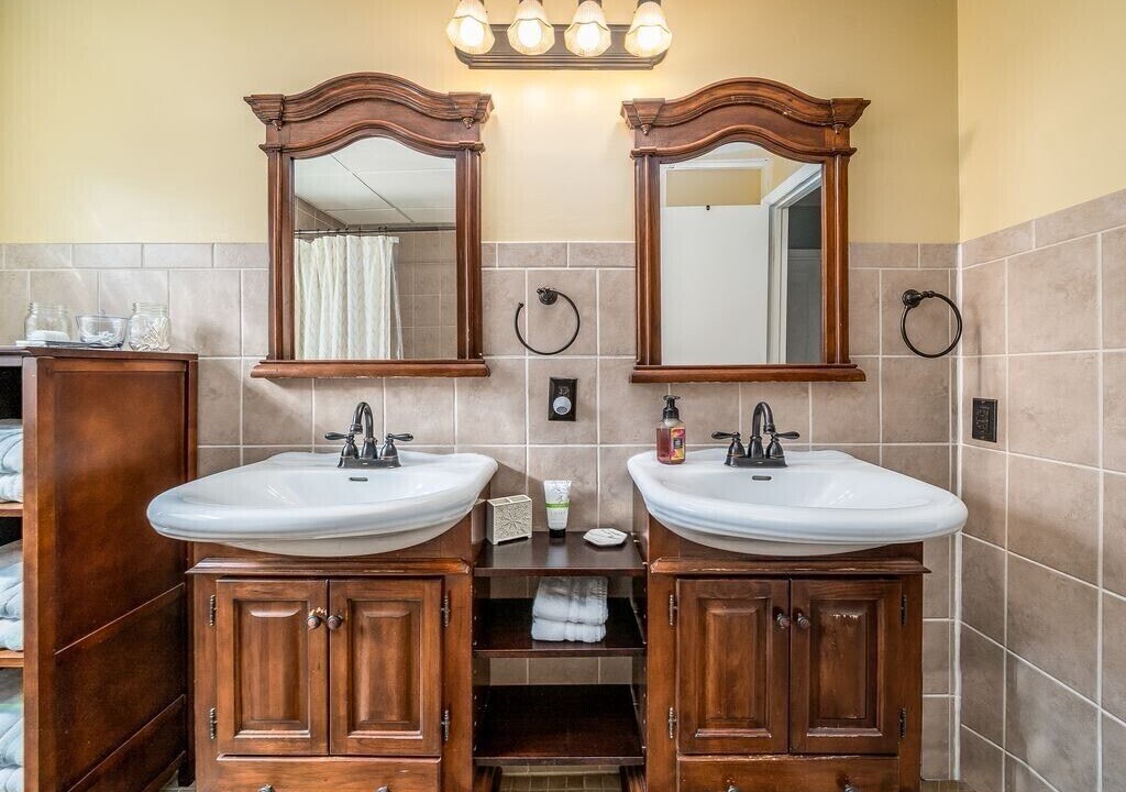 Photo of Bathroom in Aquia Harbour