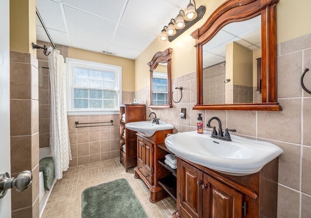 Photo of Bathroom in Aquia Harbour