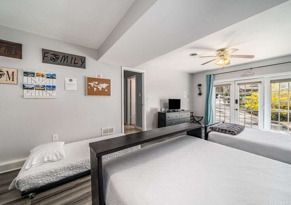 Photo of Bedroom in Aquia Harbour