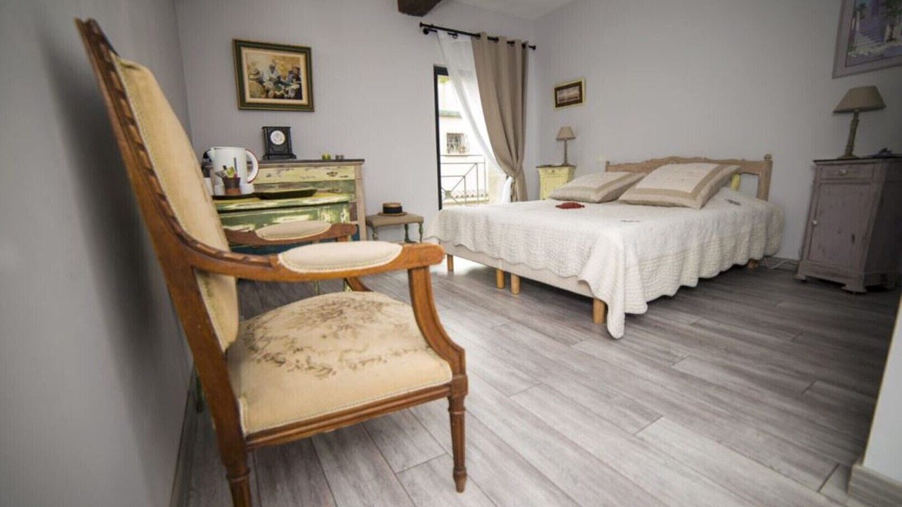 Photo of Bedroom in Bernis