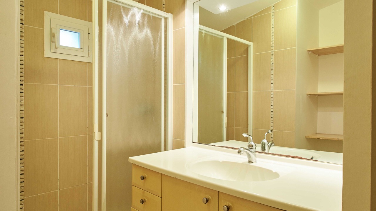 Photo of Bathroom in Cuttoli-Corticchiato