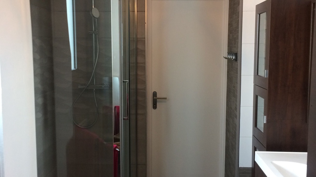Photo of Bathroom in La Jetee