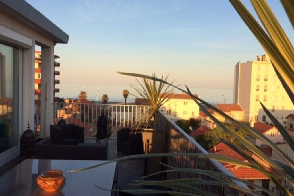 Photo of Outdoor in La Jetee