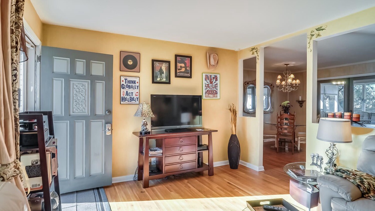 Photo of Bedroom in Green Hill