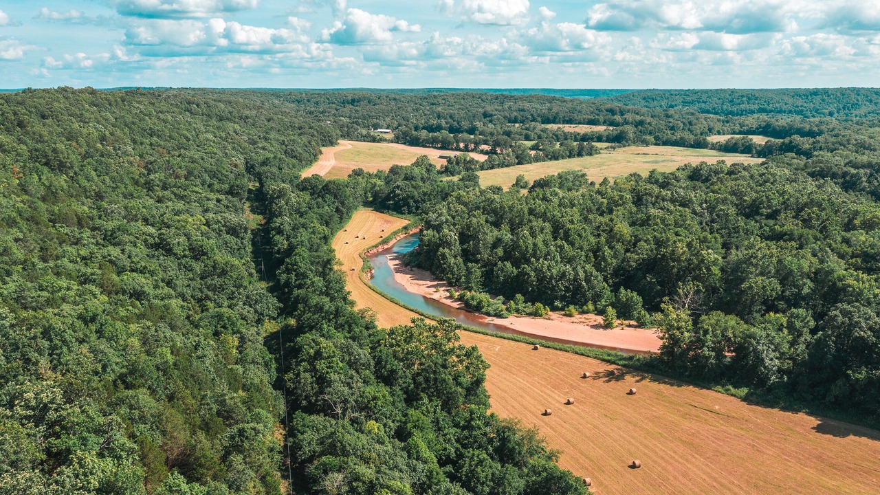 Photo of Outdoor in Cook Station