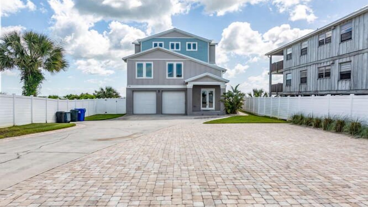 Photo of Outdoor in Butler Beach