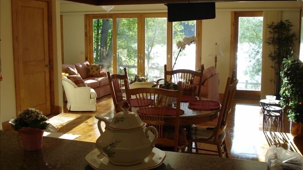 Photo of Bedroom in Niverville