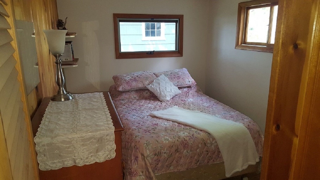 Photo of Bedroom in Town of Owasco