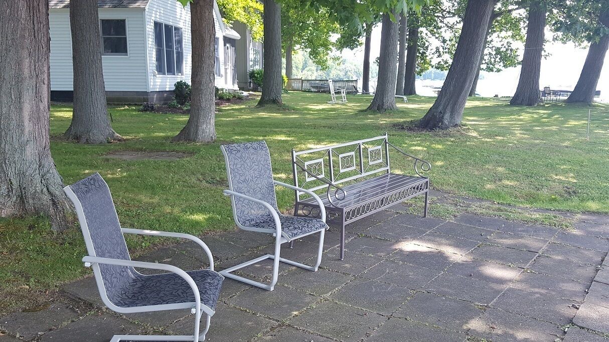 Photo of Patio Balcony in Town of Owasco