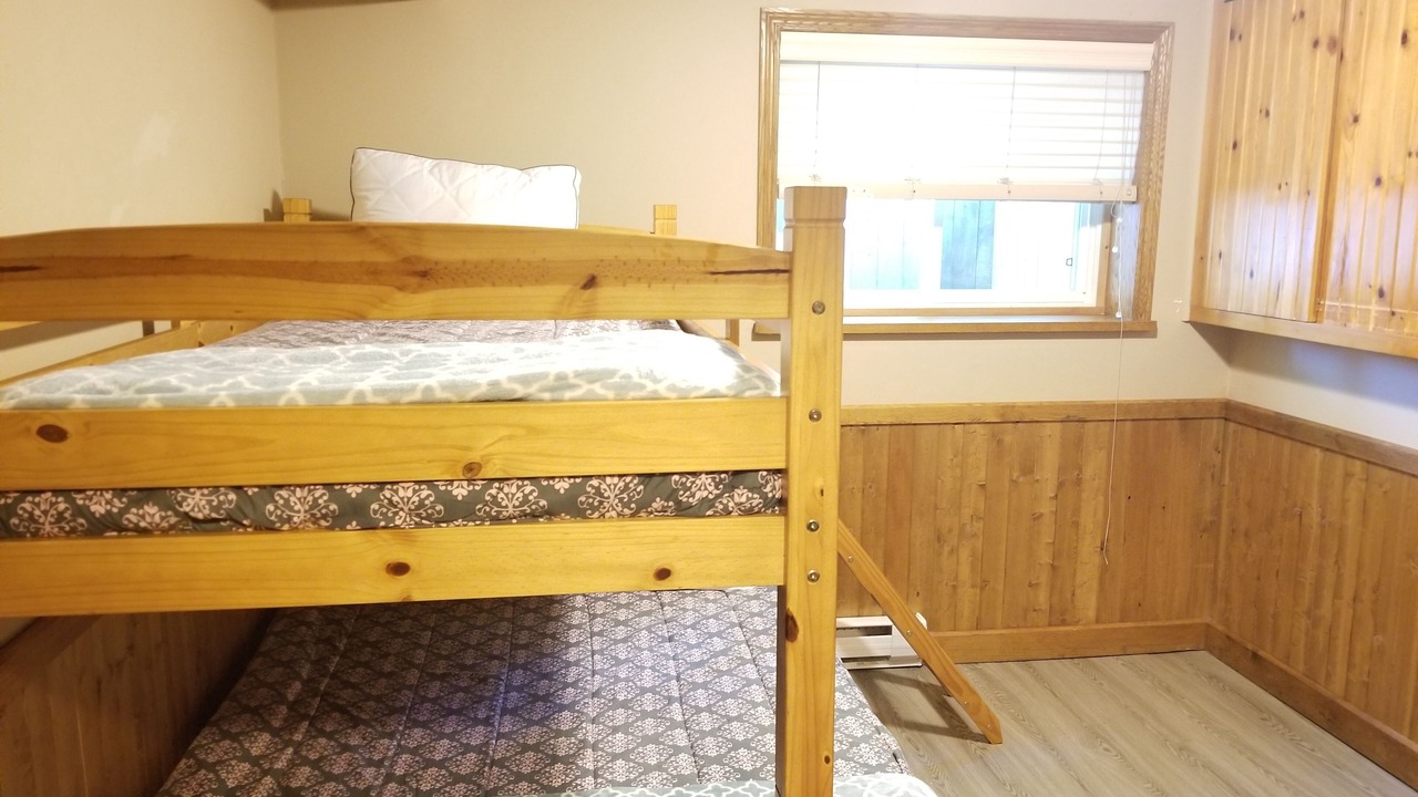 Photo of Bedroom in Algonquin Highlands