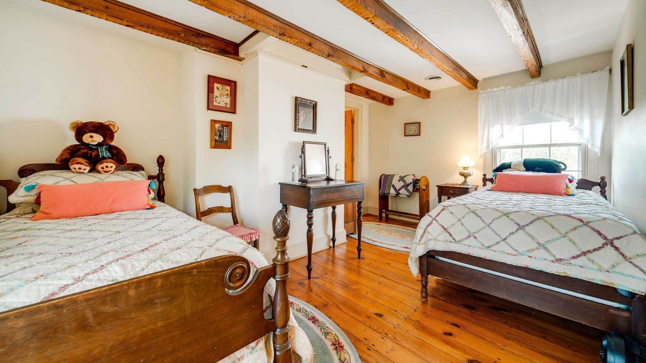 Photo of Bedroom in Midlothian