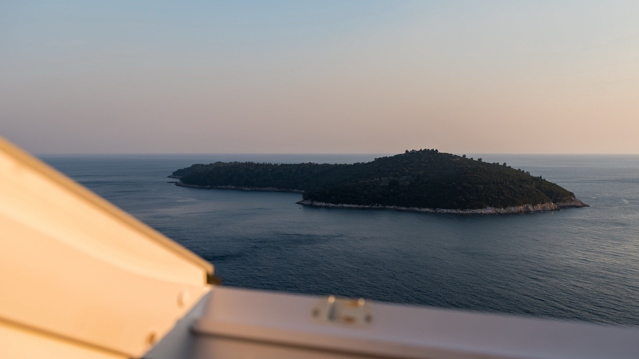 Photo of Others in Ploce