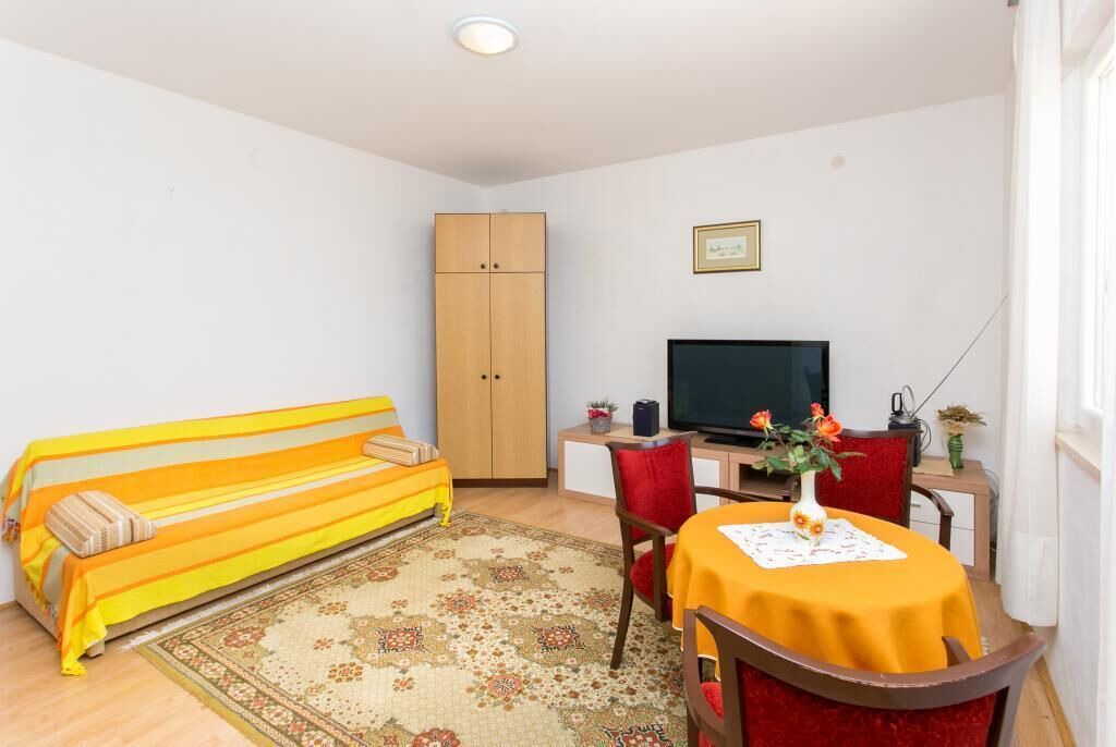 Photo of Livingroom in Brsecine