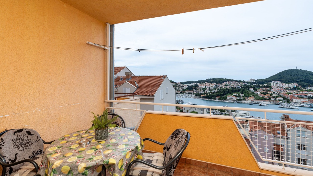 Photo of Patio Balcony in Gruz