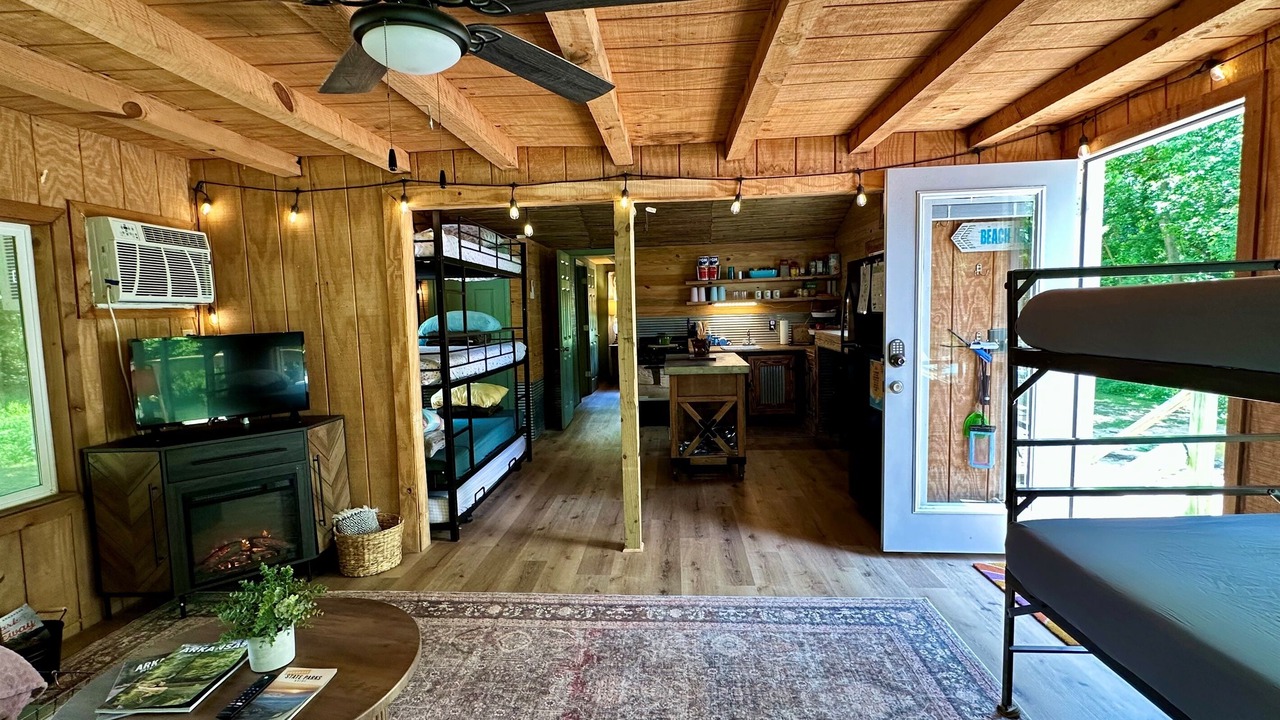 Photo of Bedroom in Pocahontas