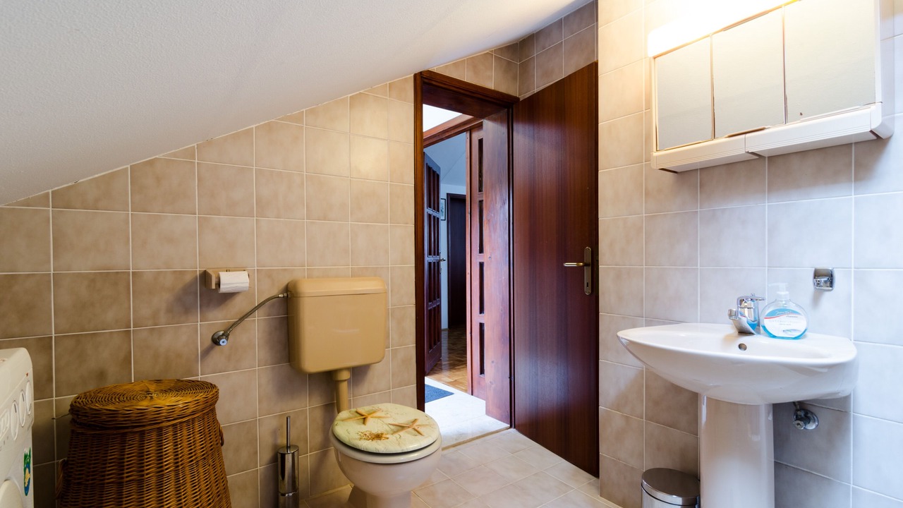 Photo of Bathroom in Popovici