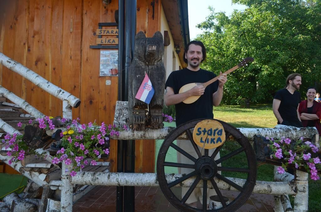 Photo of Outdoor in Perusic