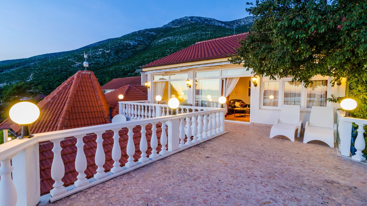 Photo of Patio Balcony in Postup