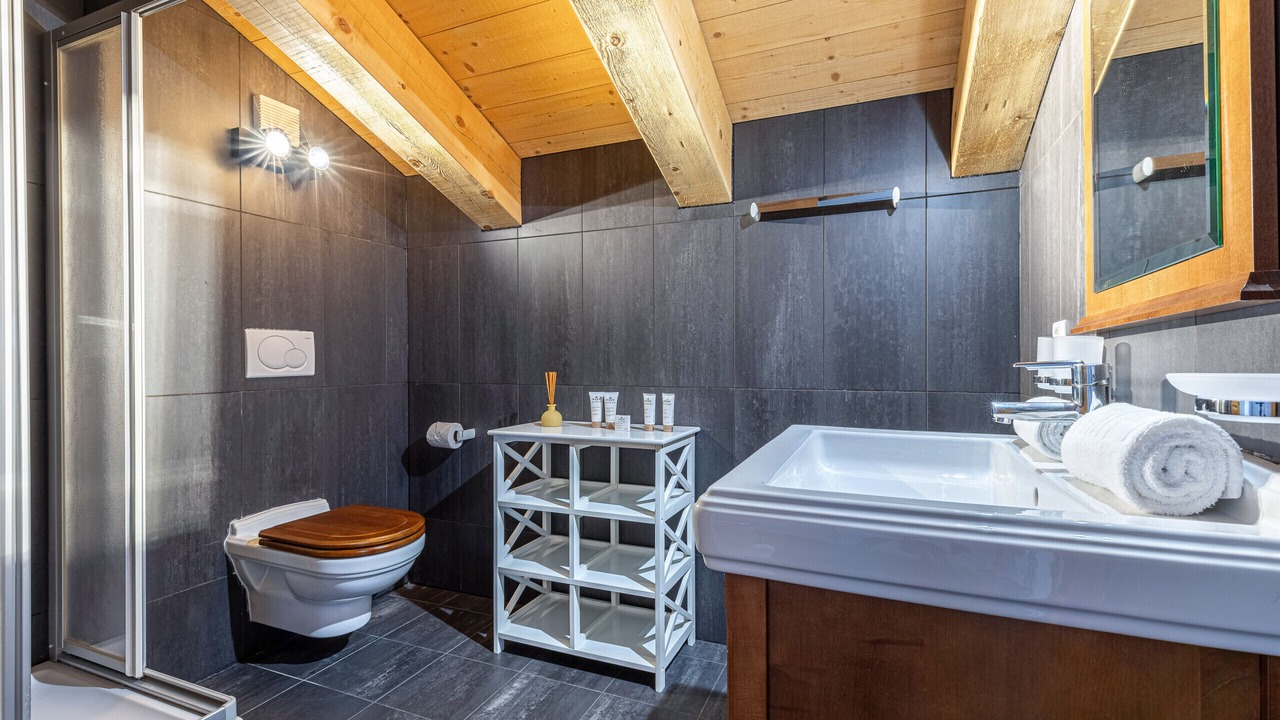 Photo of Bathroom in Saint-Pierre-de-Clages
