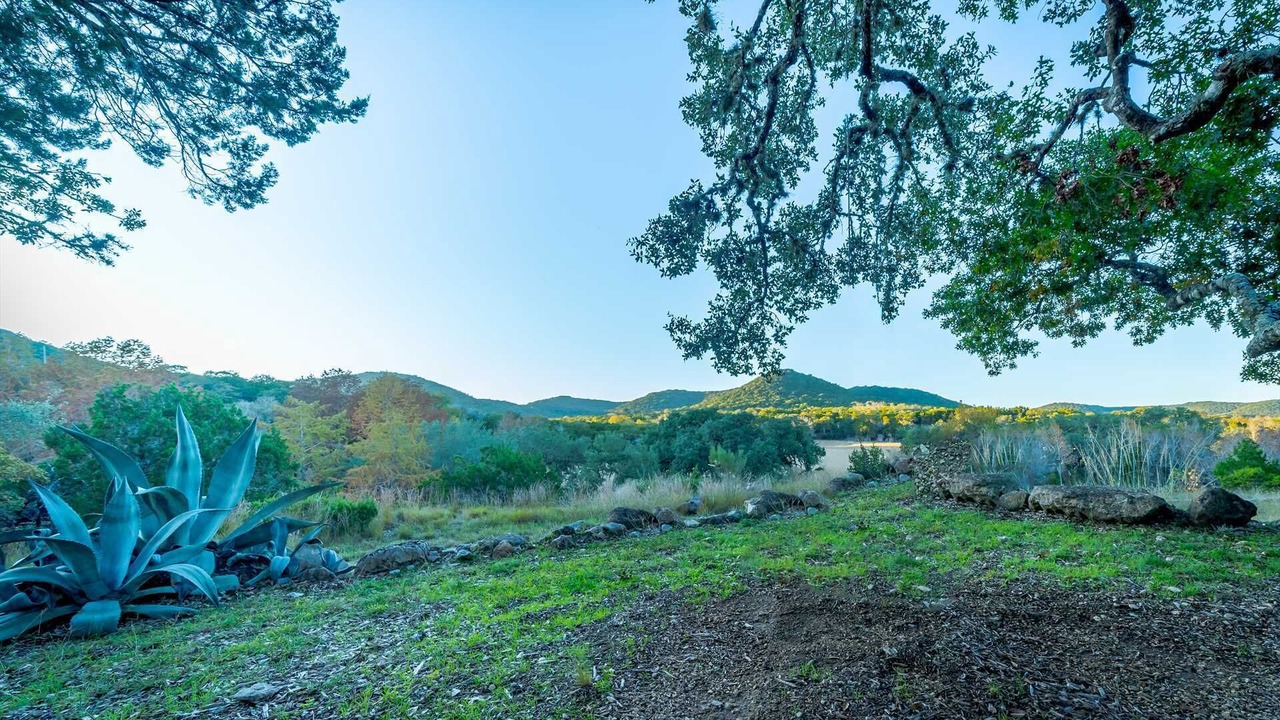 Photo of Others in Pipe Creek