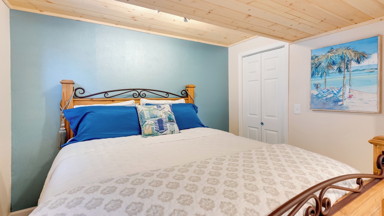 Photo of Bedroom in Kenmore