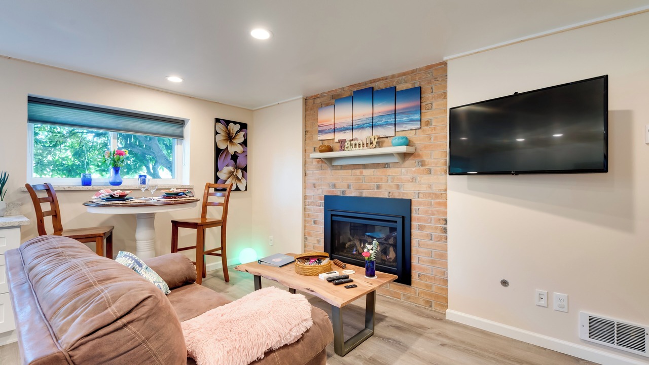 Photo of Livingroom in Kenmore