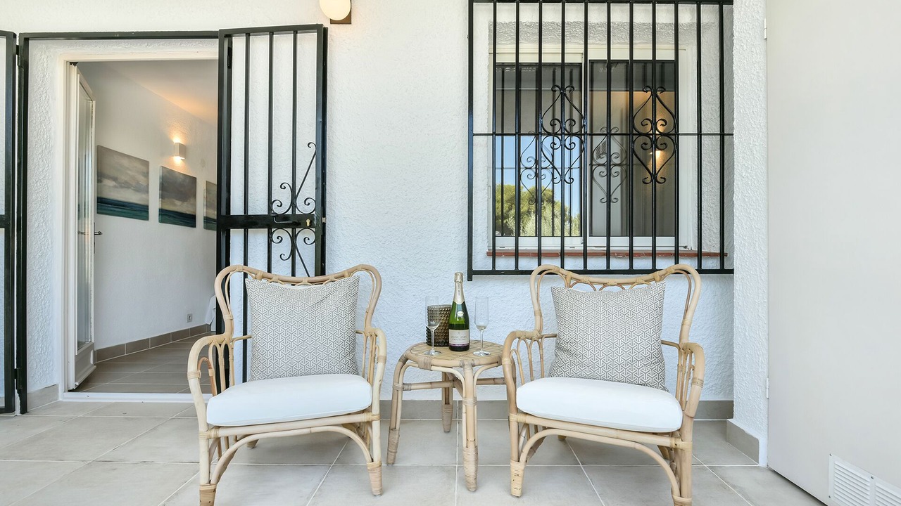Photo of Patio Balcony in Moravit