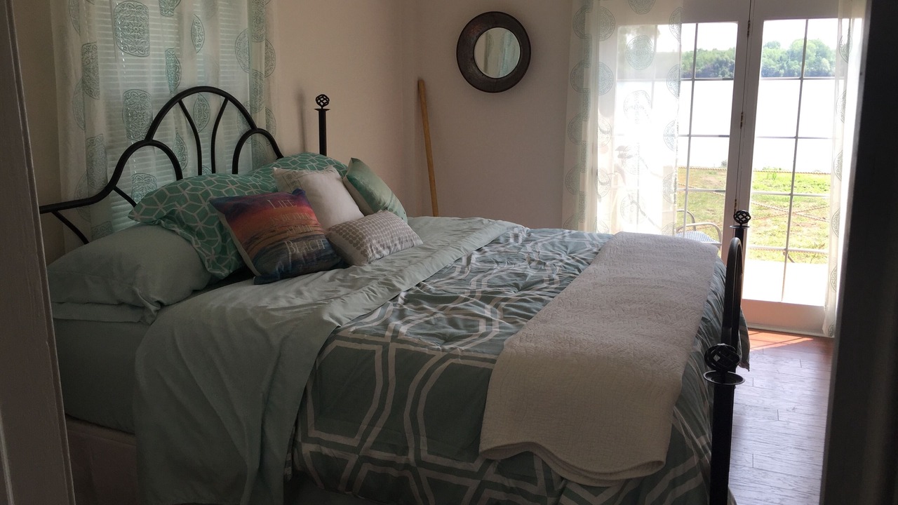 Photo of Bedroom in Casco