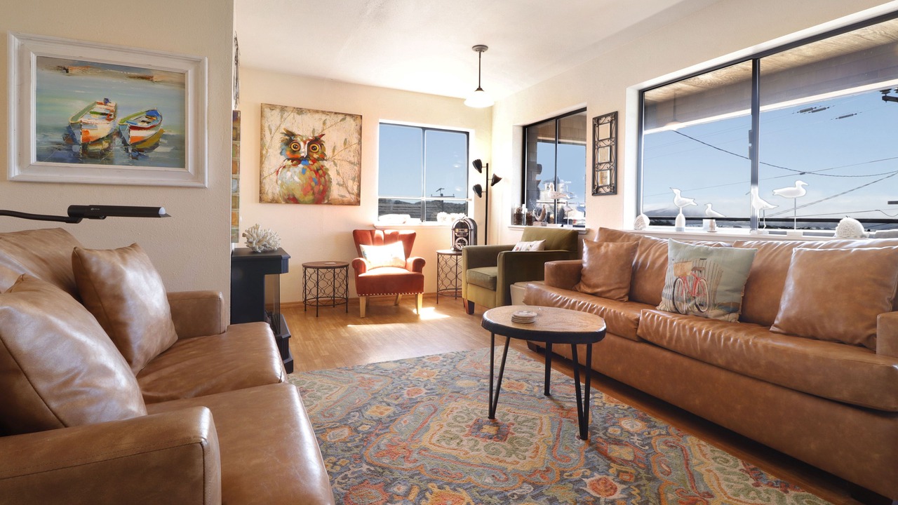 Photo of Livingroom in Dillon Beach