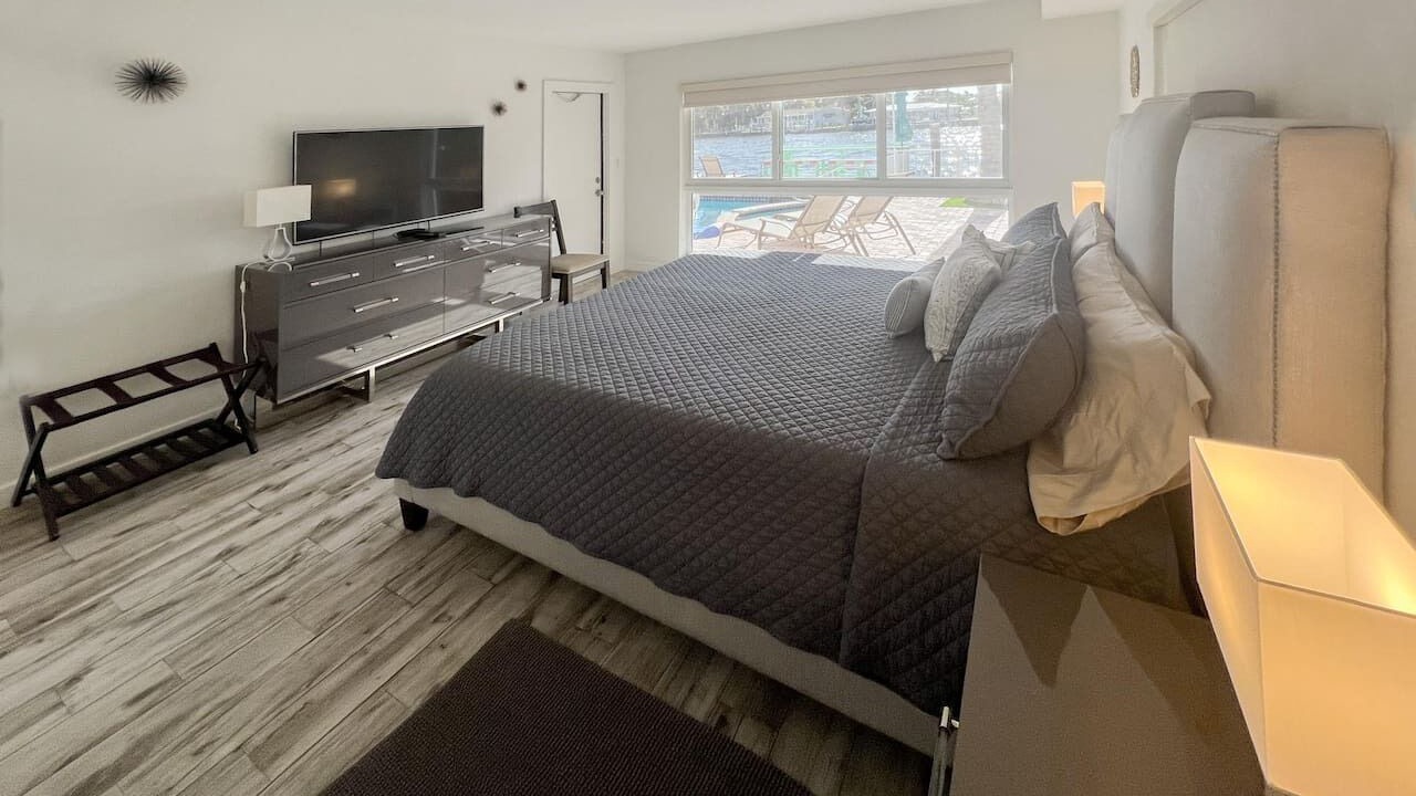 Photo of Bedroom in Pompano Beach