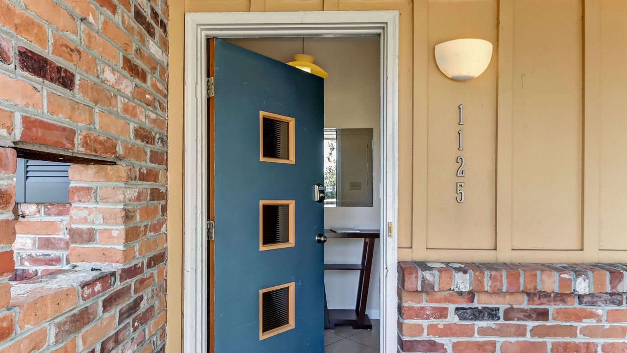 Photo of Others in Savannah